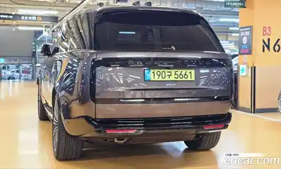 Land Rover Range-Rover 2024 4.4 Автомат в Москве № 166116, миниатюра 3