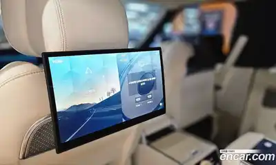 Land Rover Range-Rover 2024 4.4 Автомат в Москве № 166116, миниатюра 10