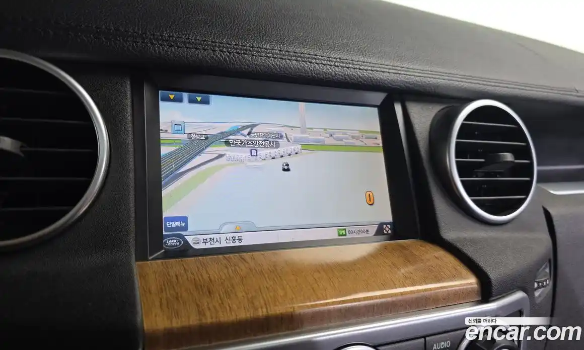 Land Rover Discovery 2016 3.0 Автомат в Москве № 166657, фото 15