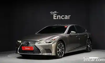 Lexus LS 2023 3.5 Автомат в Москве № 168120, миниатюра 11