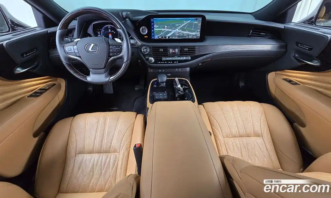 Lexus LS 2023 3.5 Автомат в Москве № 168120, фото 13