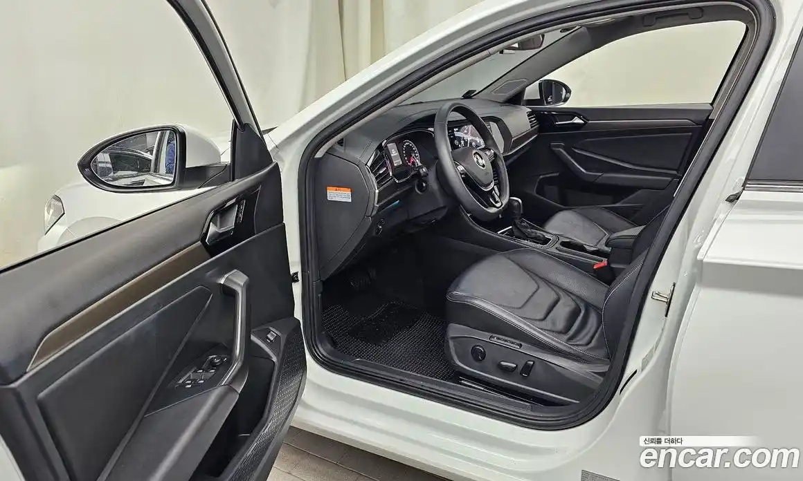 Volkswagen Jetta 2020 1.4 Автомат в Москве № 168744, фото 20