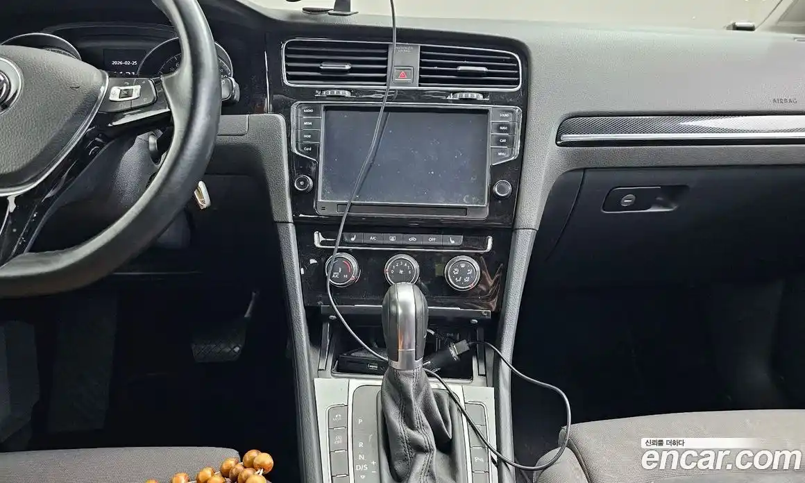 Volkswagen Golf 2015 1.6 Автомат в Москве № 169056, фото 13