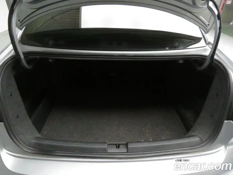 Volkswagen Jetta 2015 2.0 Автомат в Москве № 169221, фото 18