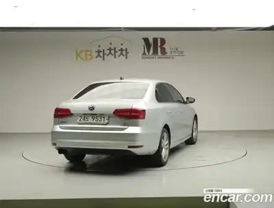 Volkswagen Jetta 2015 2.0 Автомат в Москве № 169221, миниатюра 2