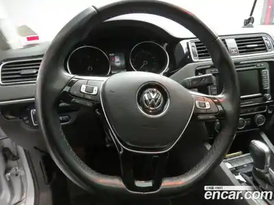 Volkswagen Jetta 2015 2.0 Автомат в Москве № 169221, миниатюра 8