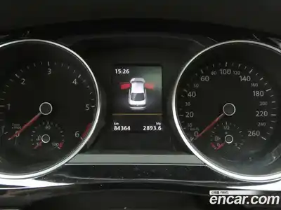Volkswagen Jetta 2015 2.0 Автомат в Москве № 169221, миниатюра 9