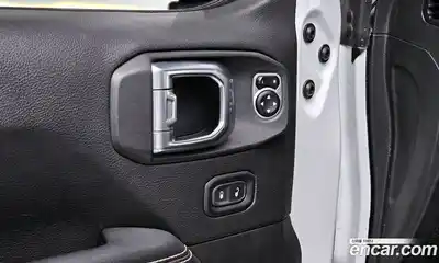 Jeep Wrangler 2019 2.0 Автомат в Москве № 169603, миниатюра 11