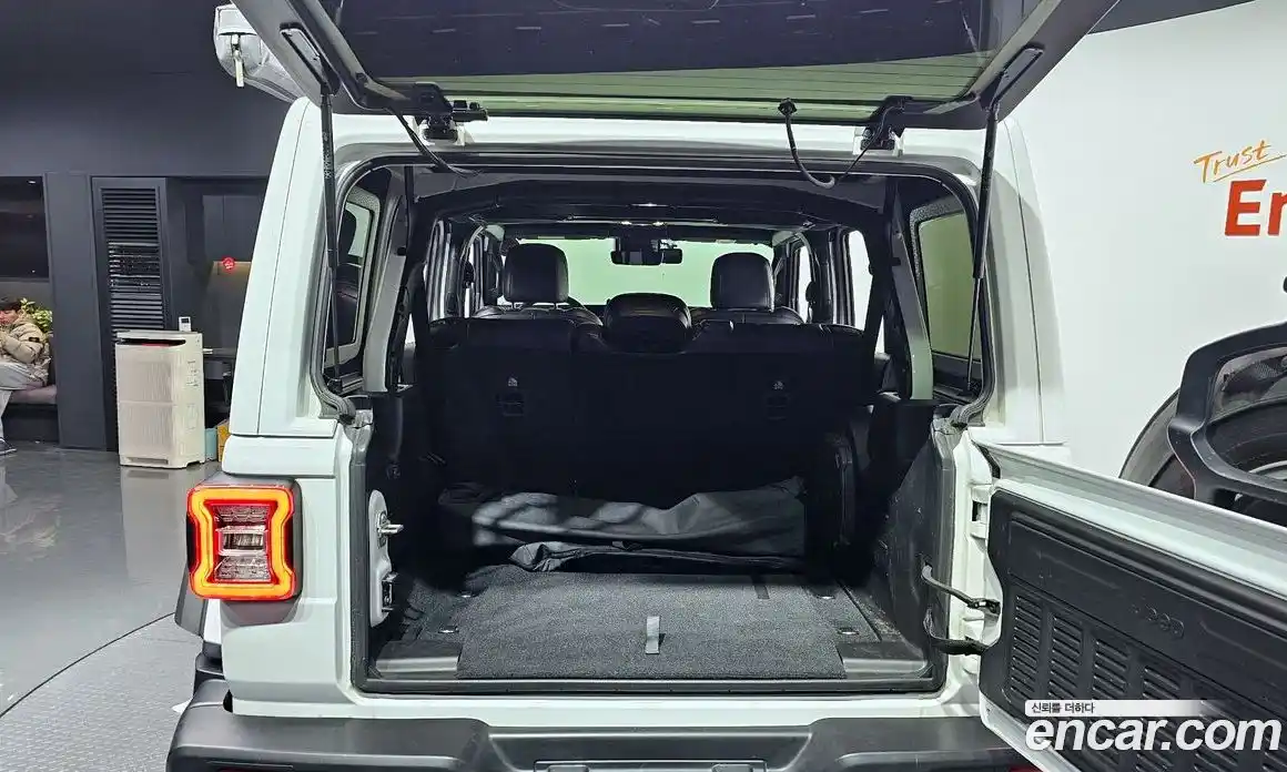 Jeep Wrangler 2019 2.0 Автомат в Москве № 169603, фото 16