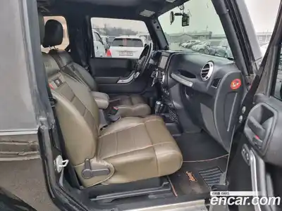 Jeep Wrangler 2011 3.8 Автомат в Москве № 170104, миниатюра 11