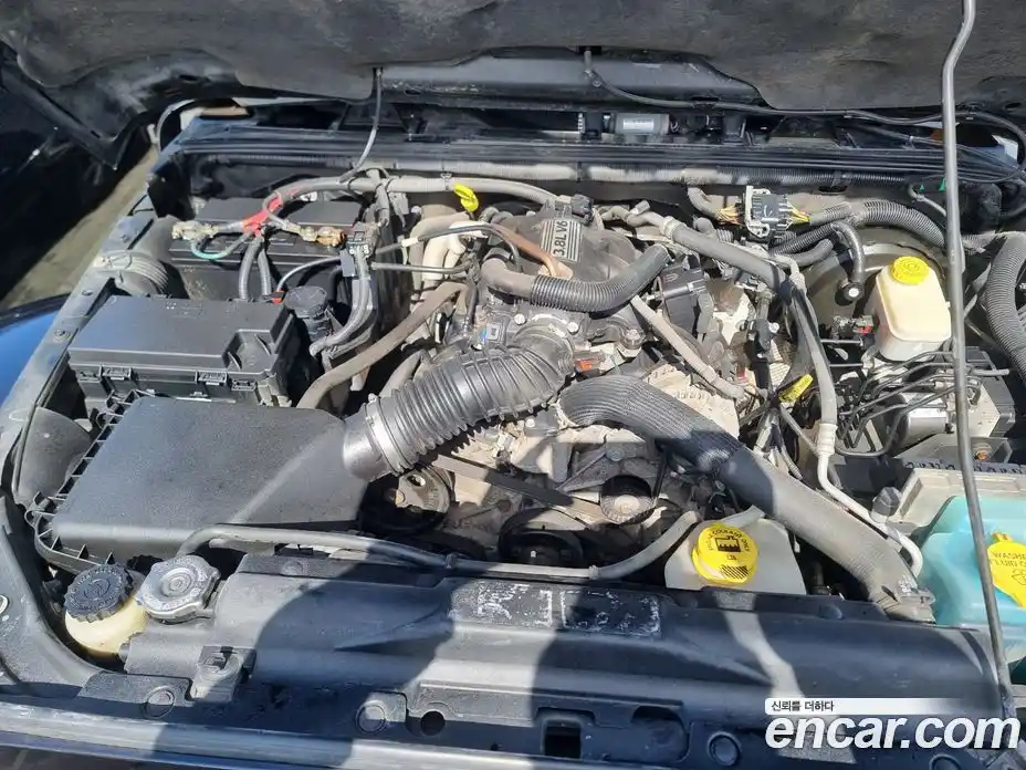 Jeep Wrangler 2011 3.8 Автомат в Москве № 170104, фото 6