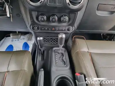 Jeep Wrangler 2011 3.8 Автомат в Москве № 170104, миниатюра 9