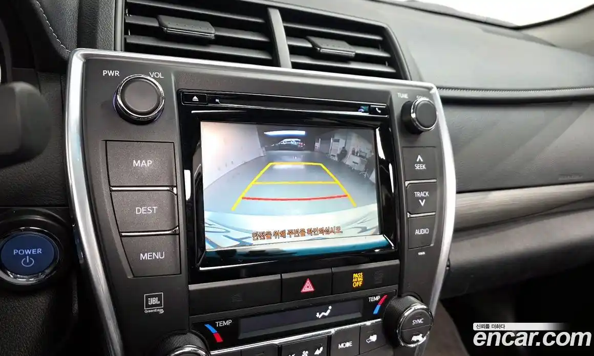 Toyota Camry 2017 2.5 Автомат в Москве № 170277, фото 15