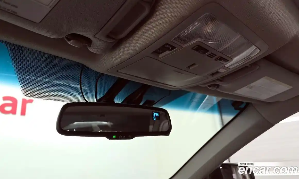 Toyota Camry 2017 2.5 Автомат в Москве № 170277, фото 18