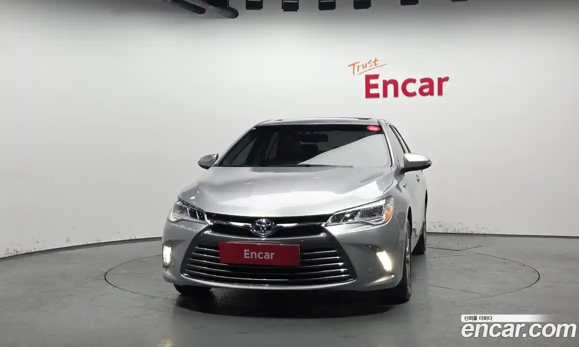 Toyota Camry 2017 2.5 Автомат в Москве № 170277, фото 3