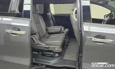 Honda Odyssey 2022 3.5 Автомат в Москве № 170383, миниатюра 12