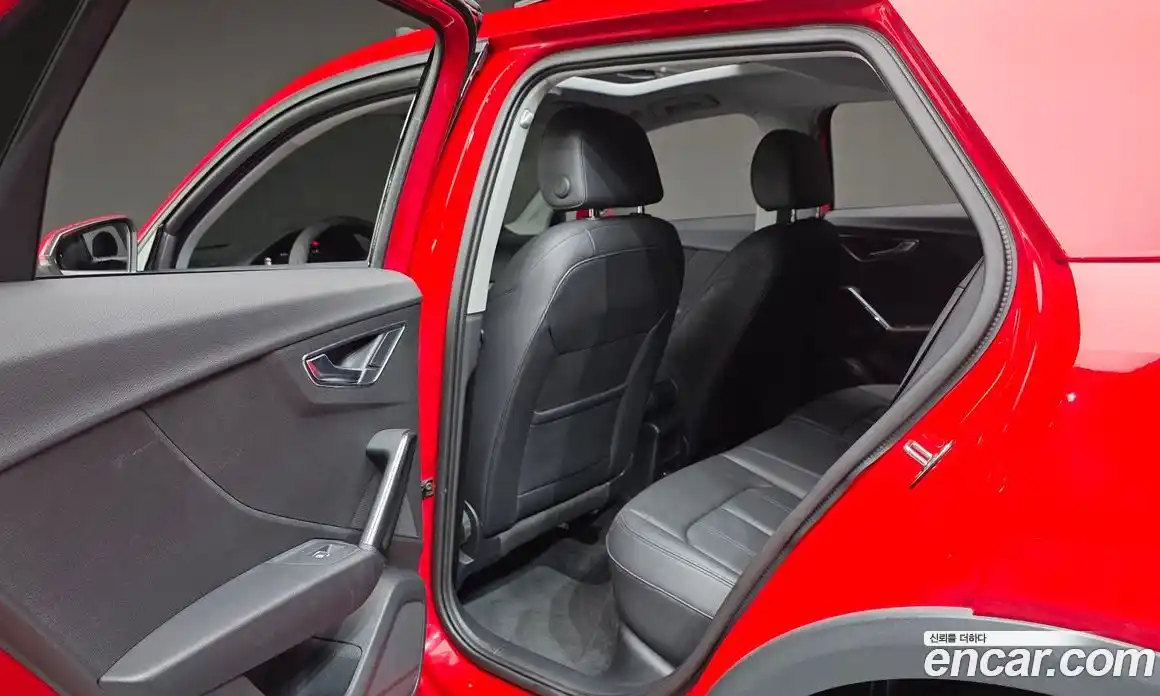 Audi Q2 2023 2.0 Автомат в Москве № 173819, фото 8