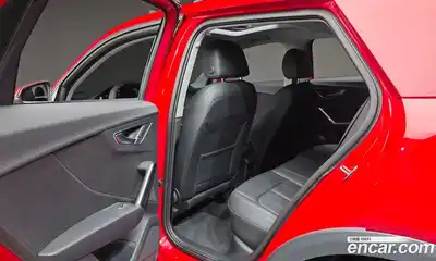 Audi Q2 2023 2.0 Автомат в Москве № 173819, миниатюра 8