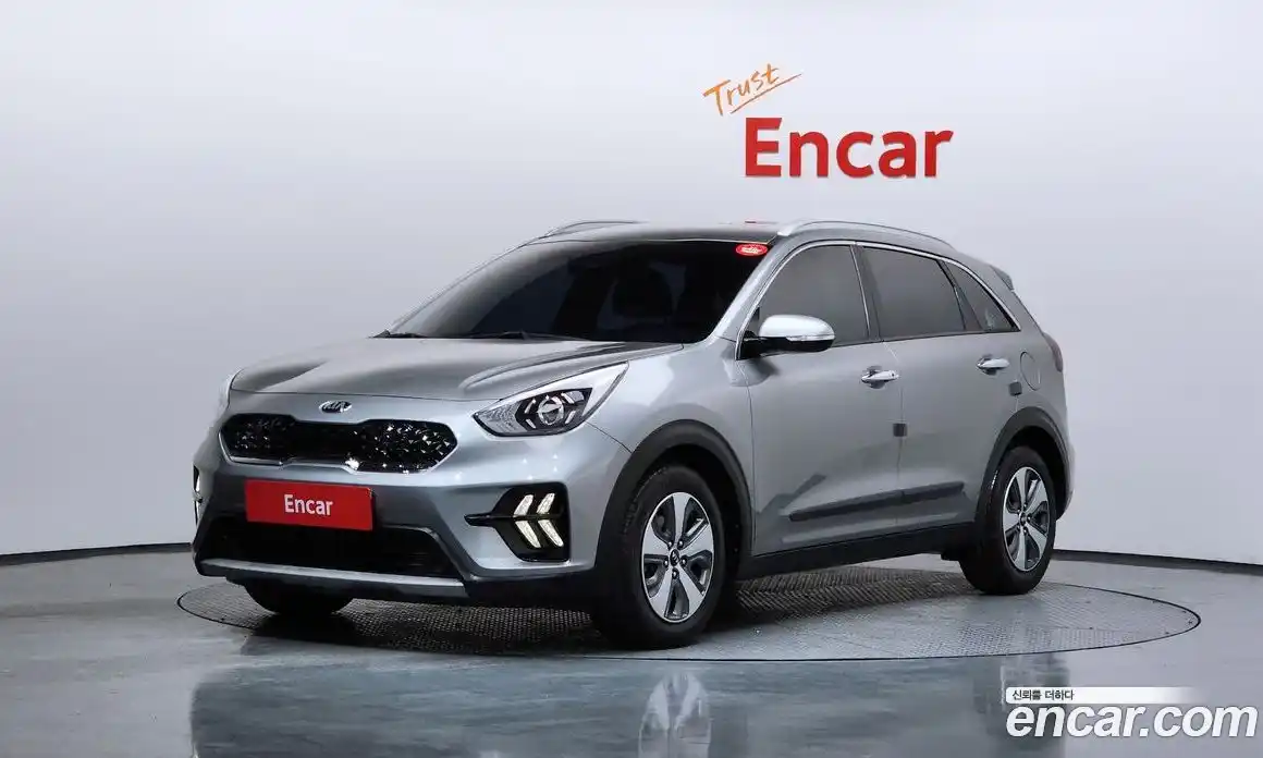 Kia Niro 2021 1.6 Автомат в Москве № 17451, фото 12