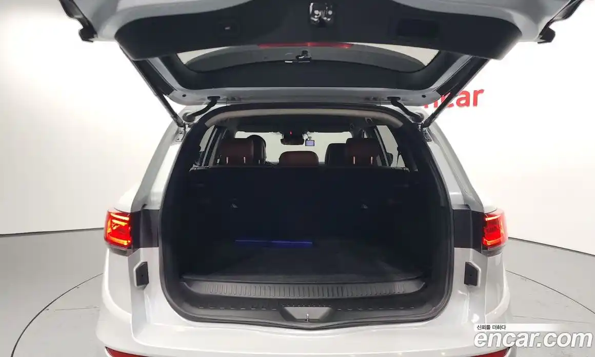 Renault QM6 2025 2.0 Автомат в Москве № 178755, фото 11