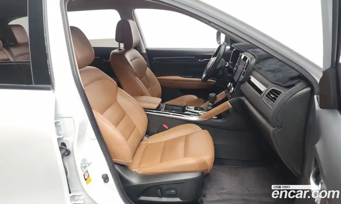 Renault QM6 2025 2.0 Автомат в Москве № 178755, фото 3