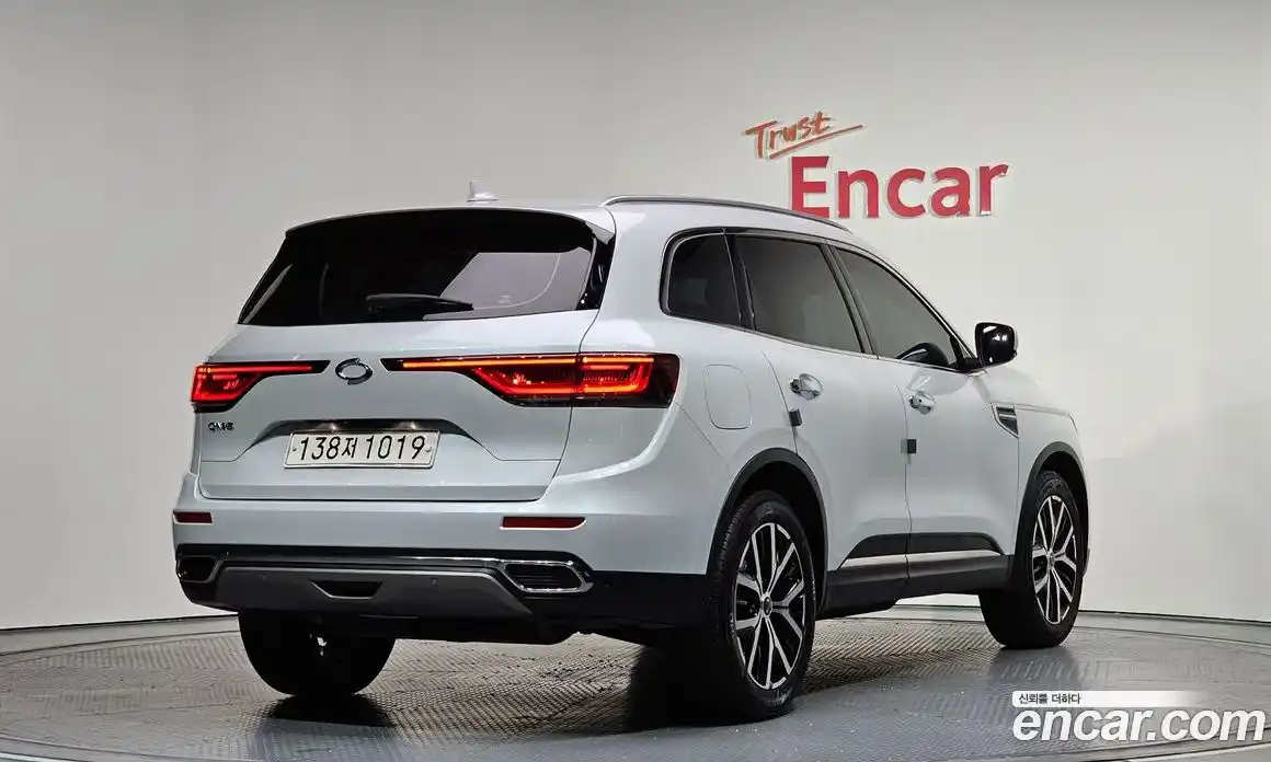 Renault QM6 2022 2.0 Автомат в Москве № 179945, фото 4