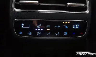 Genesis GV70 2025 2.5 Автомат в Москве № 18727, миниатюра 2