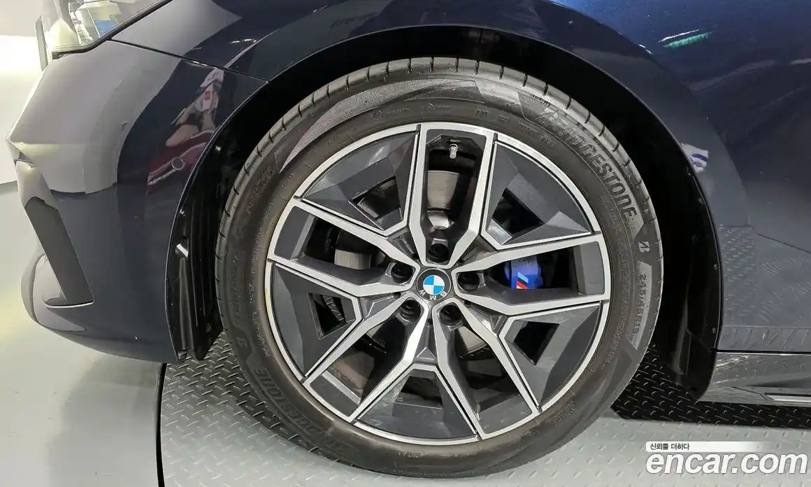 BMW 5-Series 2024 2.0 Автомат в Москве № 188579, фото 14