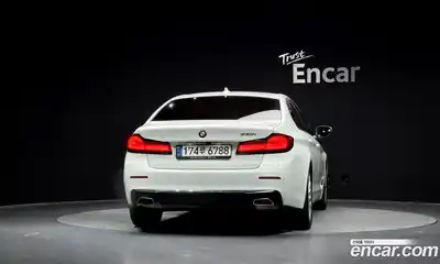 BMW 5-Series 2021 2.0 Автомат в Москве № 189068, миниатюра 3