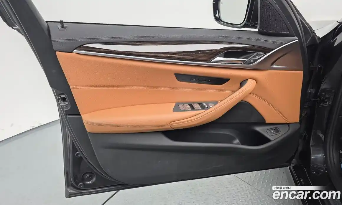 BMW 5-Series 2022 2.0 Автомат в Москве № 189692, фото 18