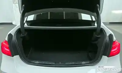 BMW 3-Series 2016 2.0 Автомат в Москве № 192110, миниатюра 12