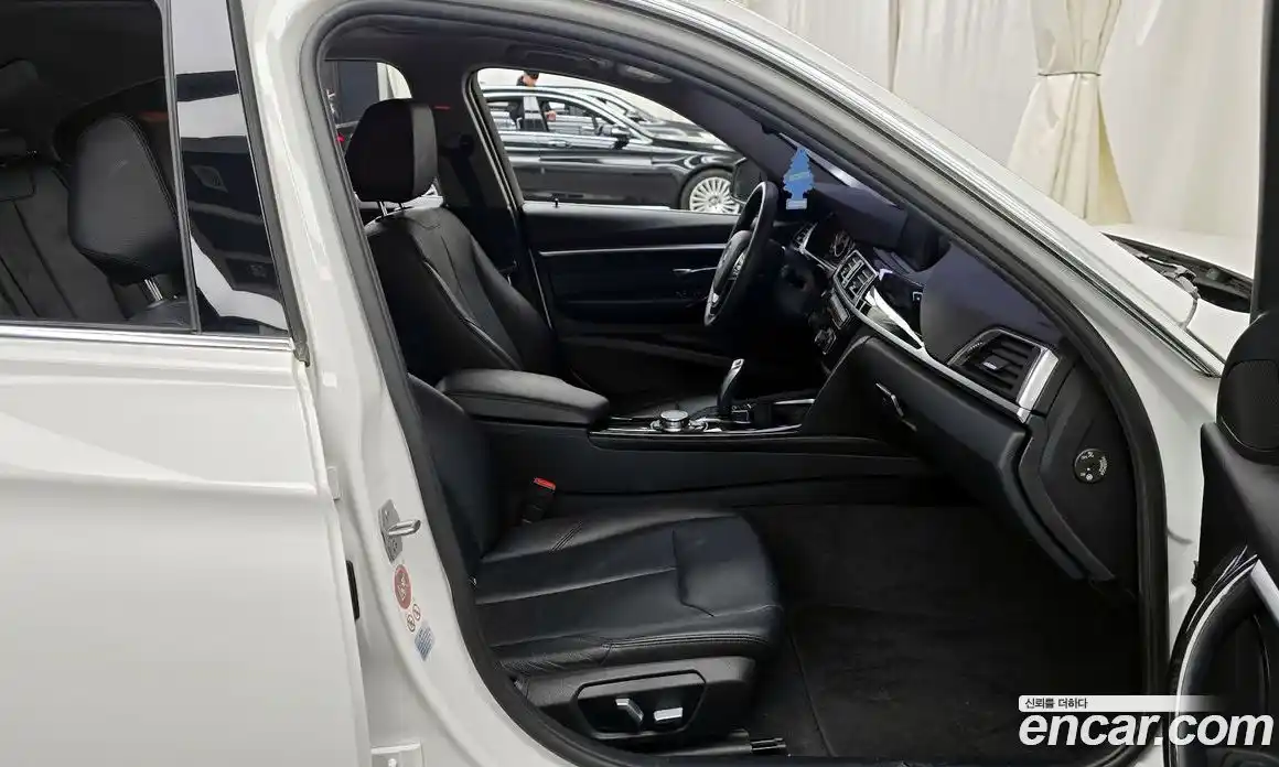 BMW 3-Series 2016 2.0 Автомат в Москве № 192110, фото 6