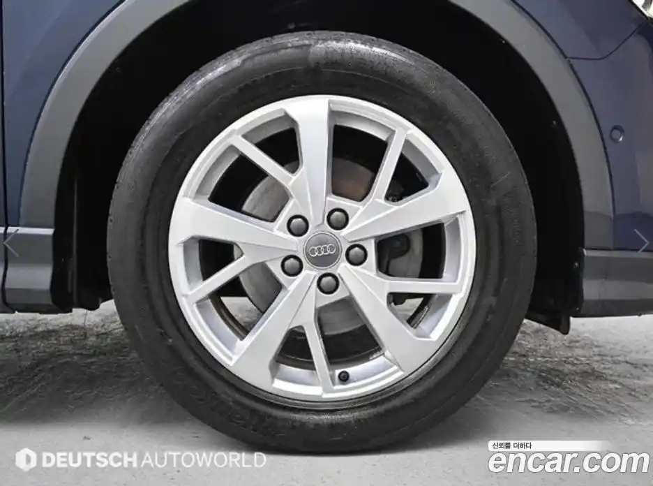 Audi Q3 2020 2.0 Автомат в Москве № 192112, фото 5