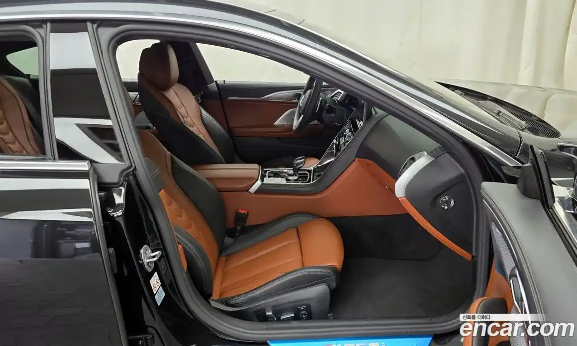 BMW 8-Series 2023 4.4 Автомат в Москве № 192697, фото 5