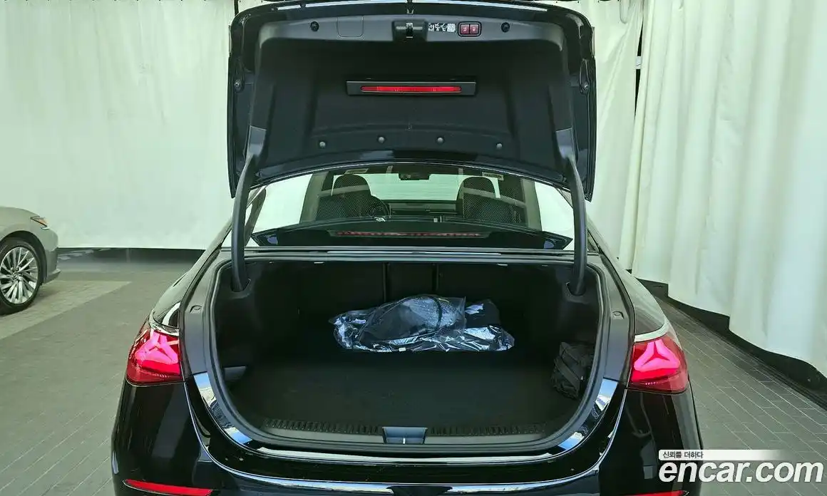 Mercedes-Benz E-Class 2025 2.0 Автомат в Москве № 193763, фото 20