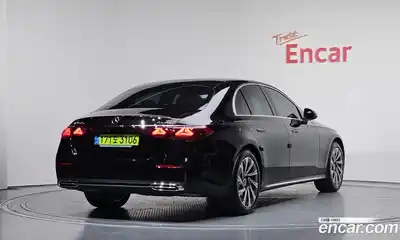 Mercedes-Benz E-Class 2025 2.0 Автомат в Москве № 193763, миниатюра 2