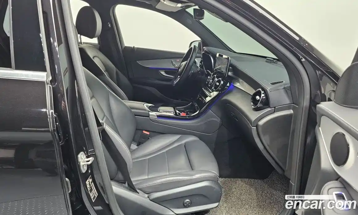 Mercedes-Benz GLC-Class 2021 2.0 Автомат в Москве № 195078, фото 12