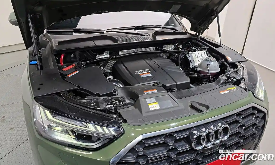 Audi Q5 2024 2.0 Автомат в Москве № 196016, фото 1