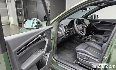 Audi Q5 2024 2.0 Автомат в Москве № 196016, миниатюра 12