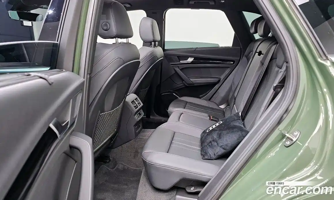 Audi Q5 2024 2.0 Автомат в Москве № 196016, фото 17