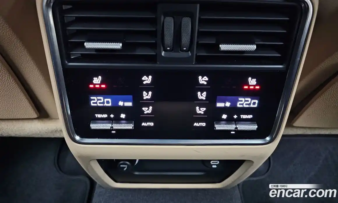 Porsche Cayenne 2021 3.0 Автомат в Москве № 197391, фото 17