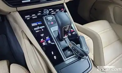 Porsche Cayenne 2021 3.0 Автомат в Москве № 197391, миниатюра 4