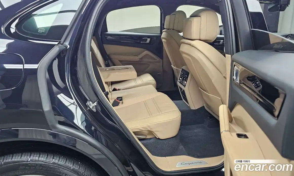 Porsche Cayenne 2021 3.0 Автомат в Москве № 197391, фото 8