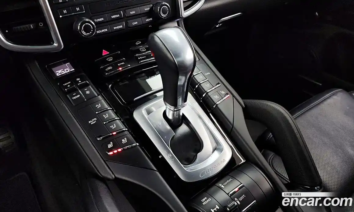 Porsche Cayenne 2017 3.0 Автомат в Москве № 197560, фото 13