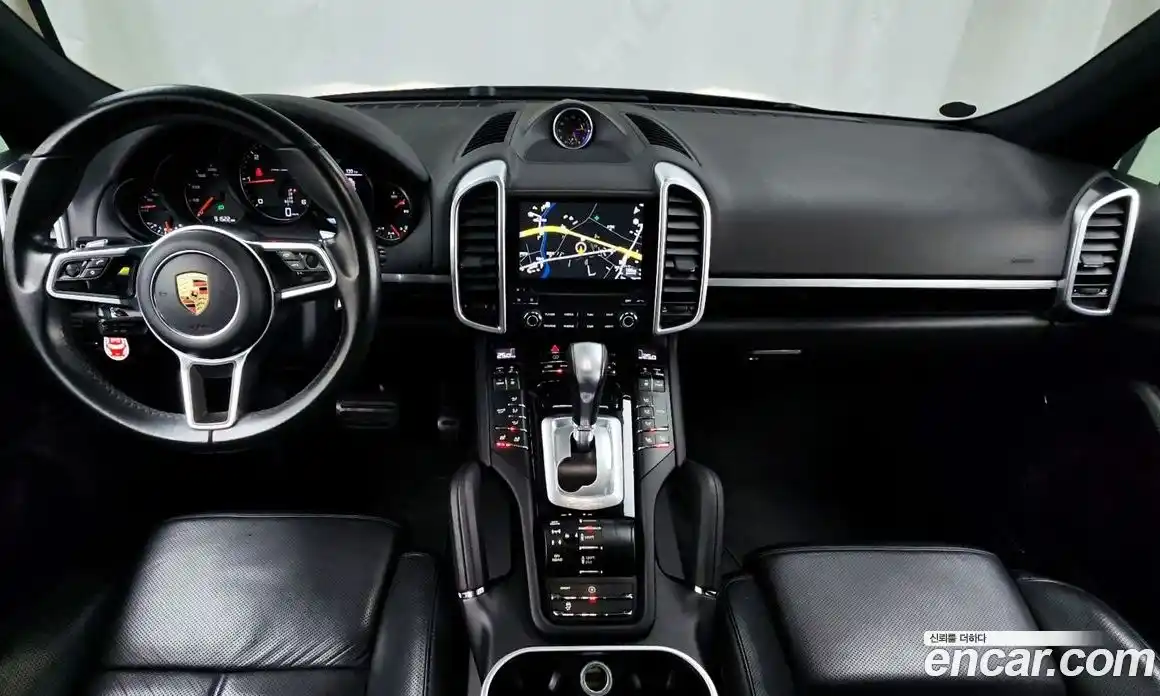 Porsche Cayenne 2017 3.0 Автомат в Москве № 197560, фото 4