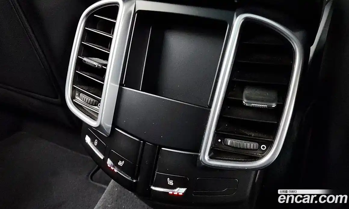 Porsche Cayenne 2017 3.0 Автомат в Москве № 197560, фото 10