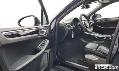 Porsche Macan 2017 3.0 Автомат в Москве № 197669, миниатюра 3