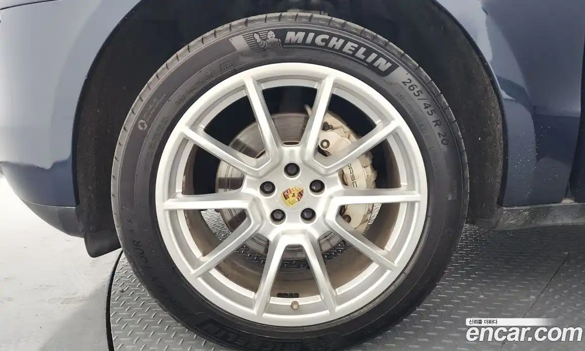 Porsche Macan 2017 3.0 Автомат в Москве № 197669, фото 7