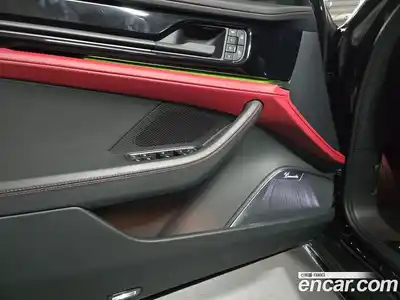 Porsche Panamera 2025 4.0 Автомат в Москве № 197733, миниатюра 7