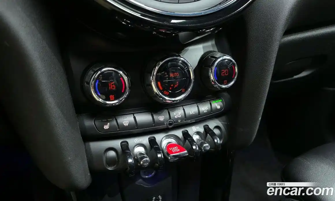 Mini Cooper 2014 1.5 Автомат в Москве № 198468, фото 3